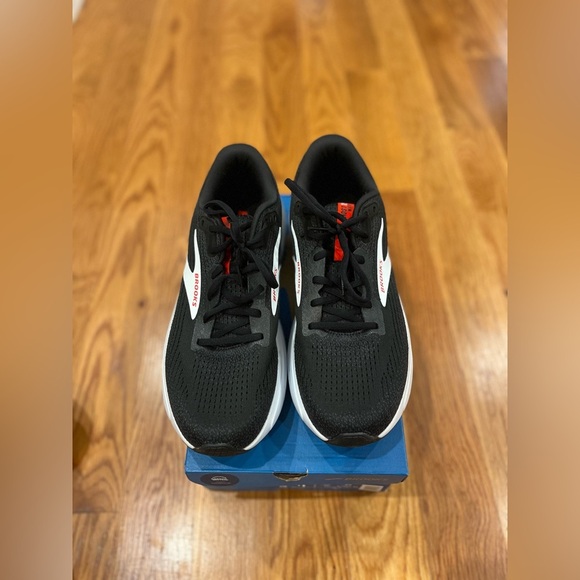 Men’s Brooks Ghost Max - Picture 4 of 5